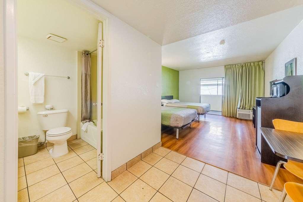 Motel 6 Hemet Bilik gambar